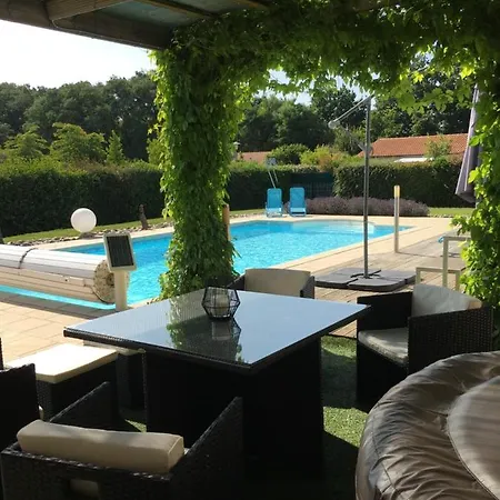 La Des Amis Parthenay