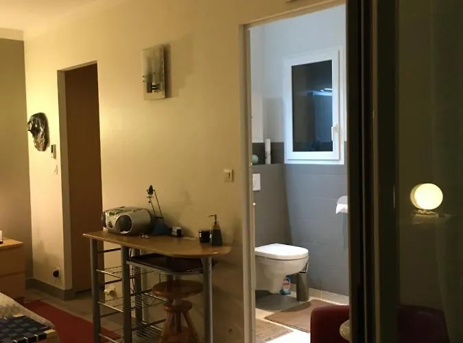 La Des Amis Bed and breakfast